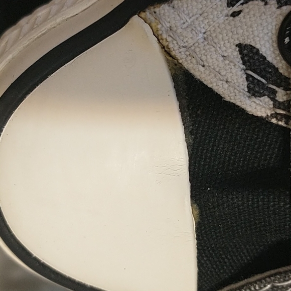 Converse slip on zombie size 4Y - Picture 9 of 12